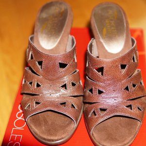 Aerosole Allegiance-Brown Heeled Sandal 7.5